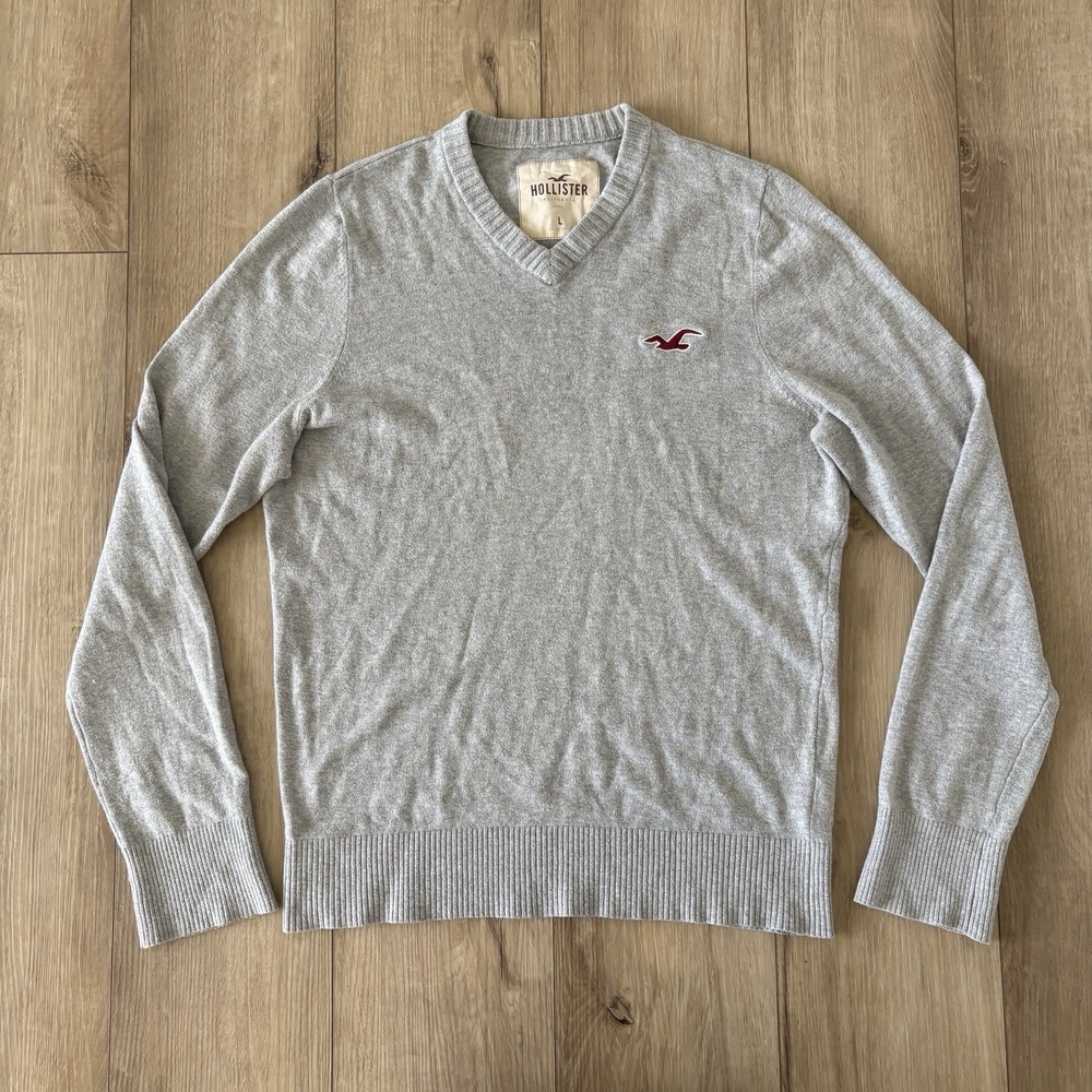 Hollister Sweater Mens Large‎ L Gray V Neck Knit Pullover Classic Casual Logo